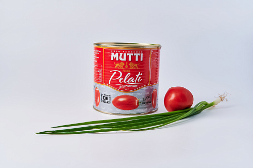 Томаты Mutti целые очищенные 2,5 кг.
