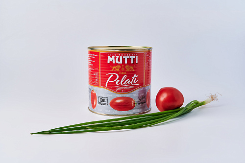 Томаты Mutti целые очищенные 2,5 кг.